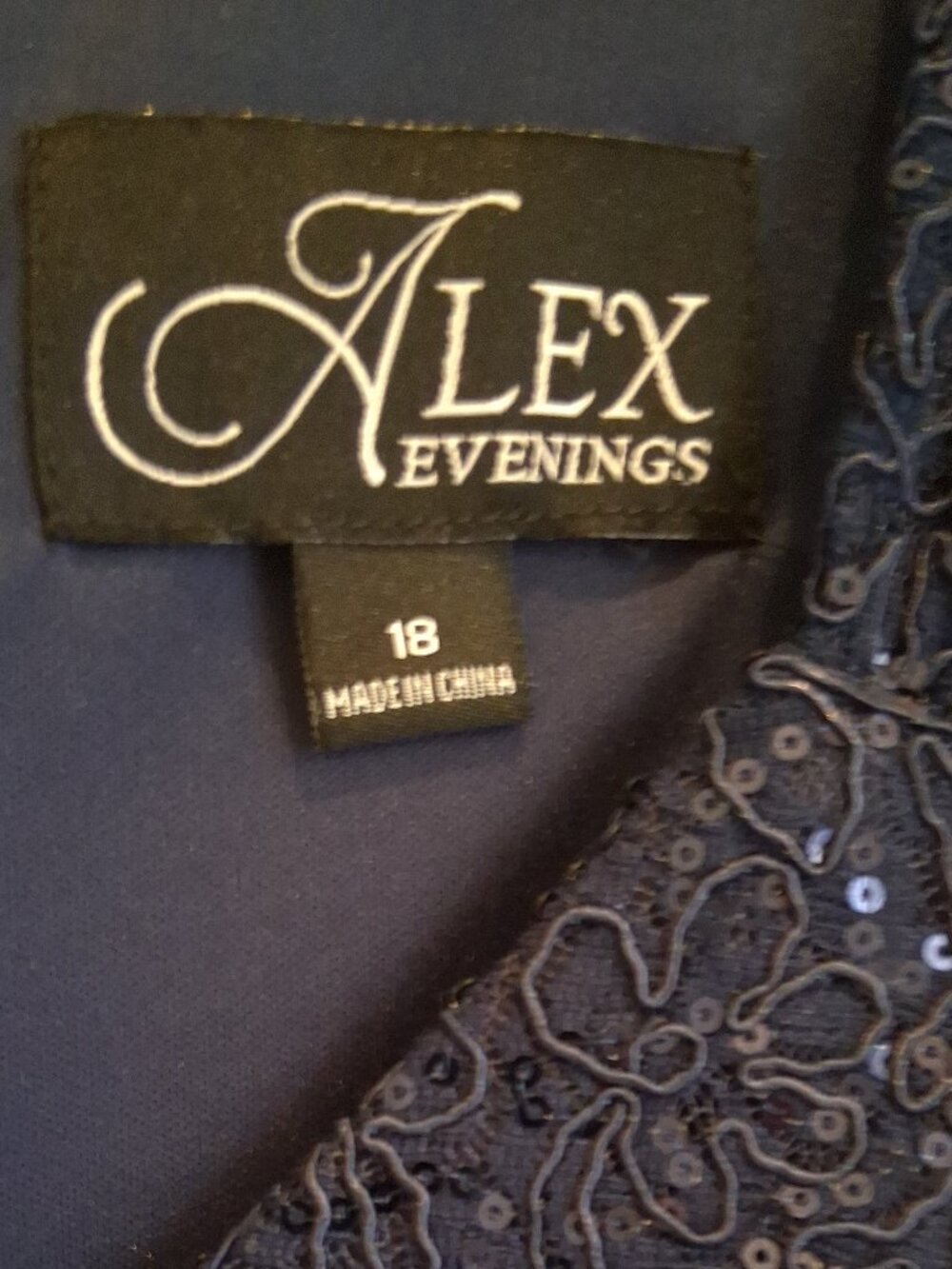 NWT Alex Evenings Formal Navy Sequin Lace Chiffon Gown for MOB or MOG – Size 18 - Picture 4 of 7
